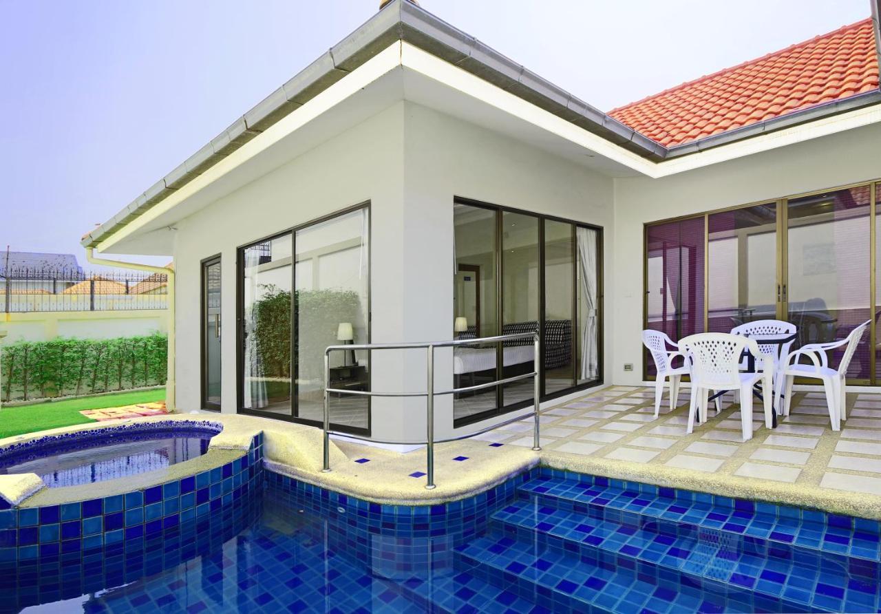 Avoca Pool Villas Pattaya Kamer foto